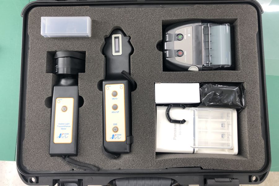可視光線透過率測定器 PT-500