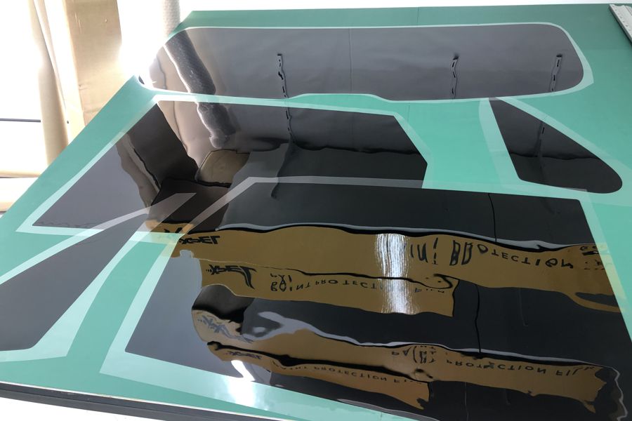 車種データによる精密カット
